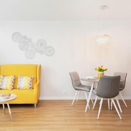 Apartment Warsaw Center By Renters Экстерьер фото