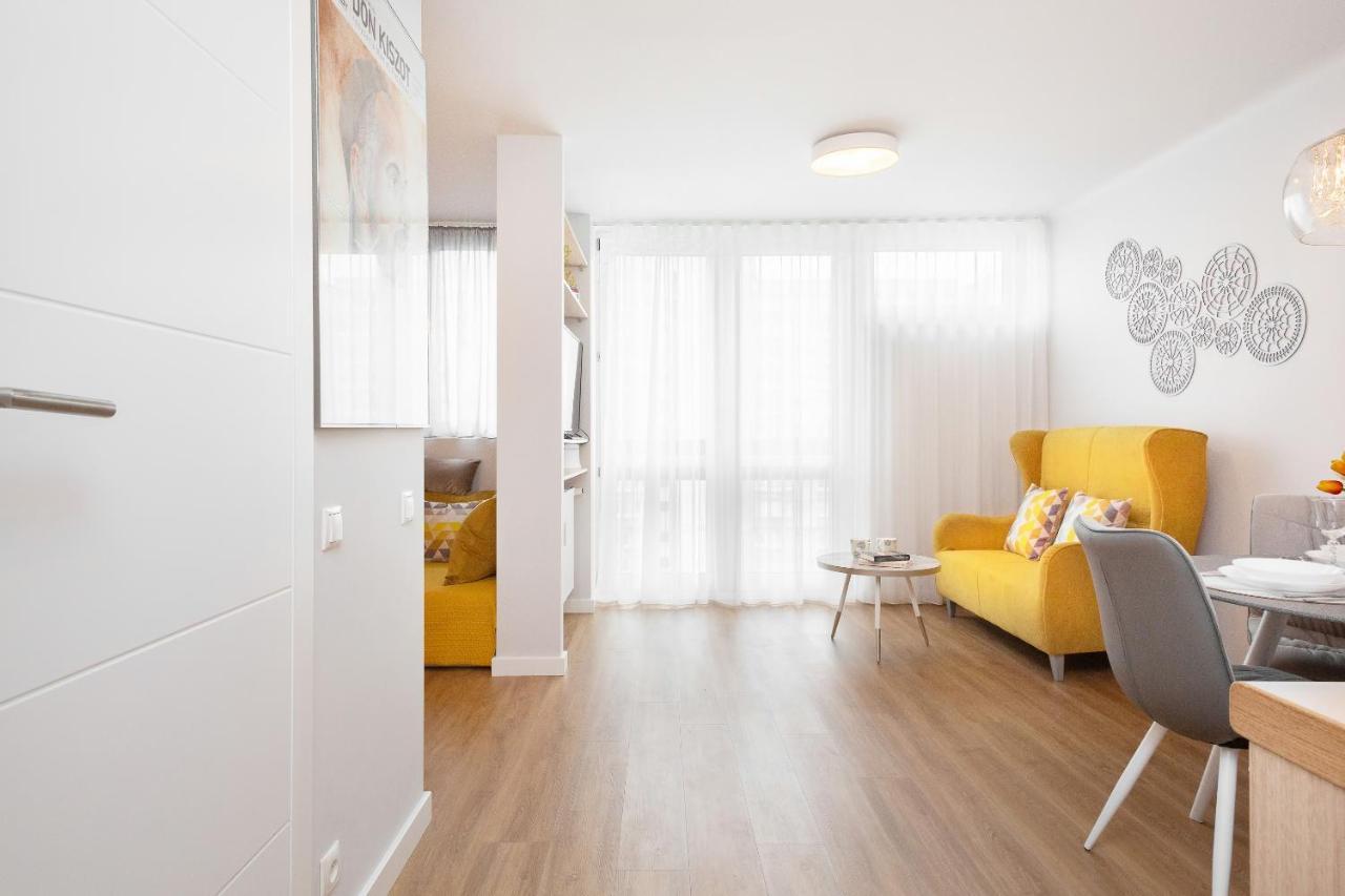 Apartment Warsaw Center By Renters Экстерьер фото